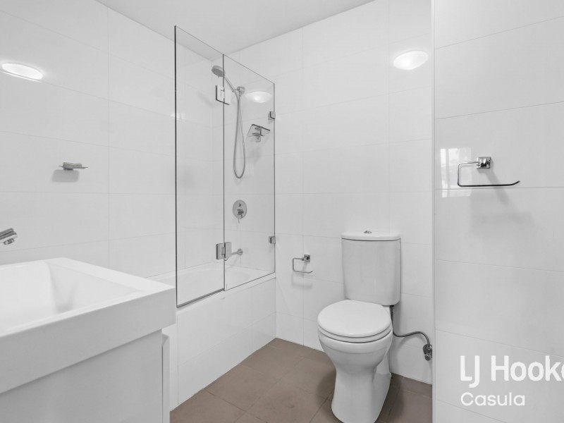 23/2 Kurrajong Road, Casula NSW 2170