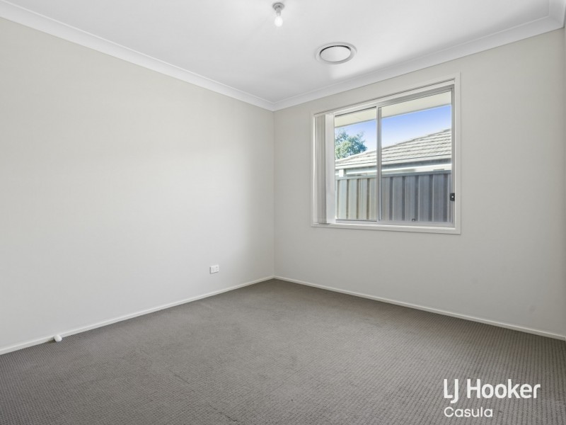16 Gibson Street, Oran Park NSW 2570