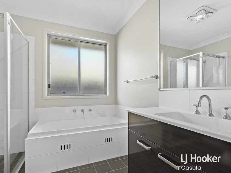 16 Gibson Street, Oran Park NSW 2570