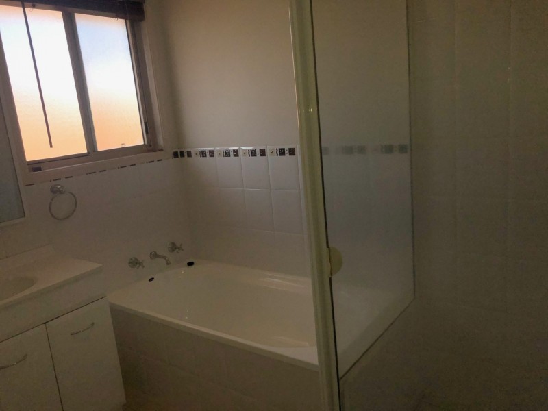 1/16-18 Carnation Avenue, Casula NSW 2170