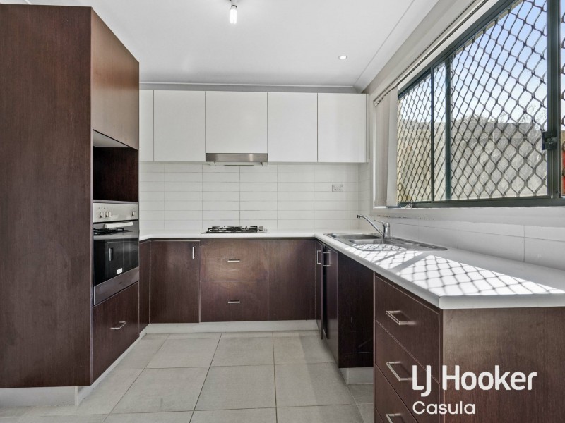 51 Atlantic Boulevard, Glenfield NSW 2167