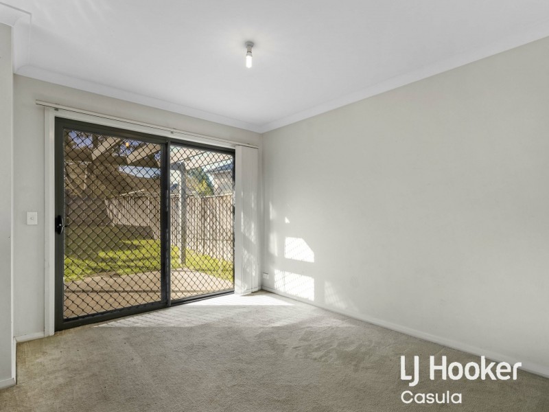 51 Atlantic Boulevard, Glenfield NSW 2167