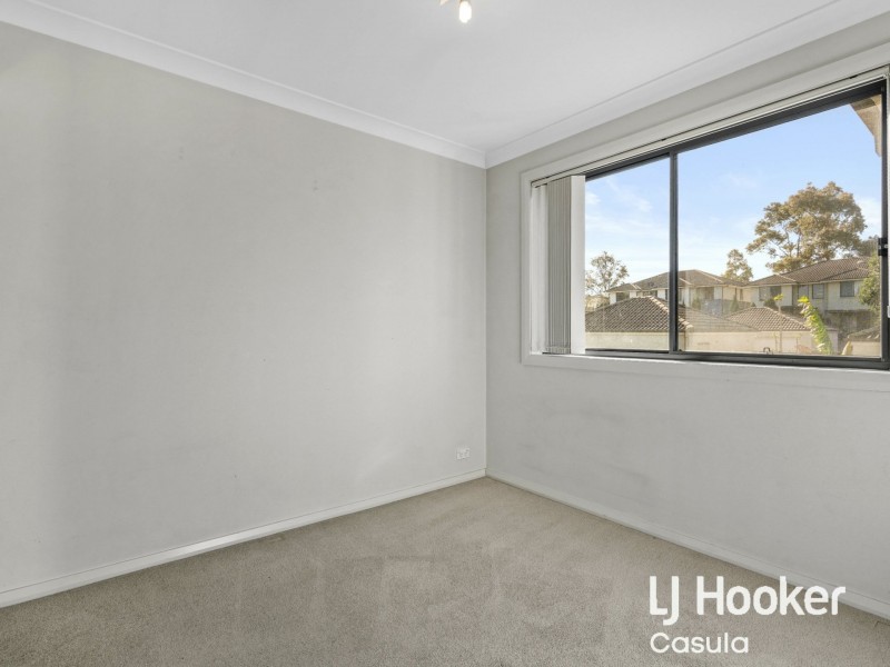 51 Atlantic Boulevard, Glenfield NSW 2167