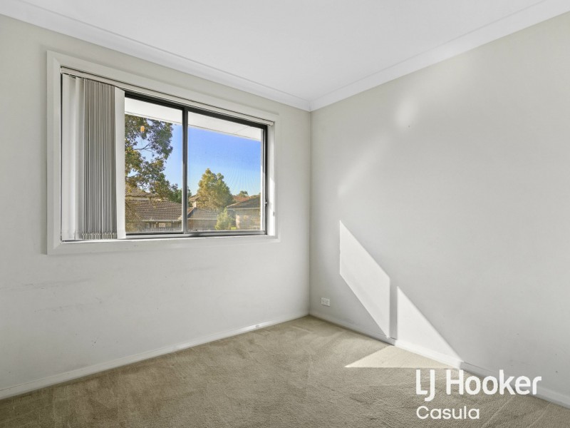 51 Atlantic Boulevard, Glenfield NSW 2167