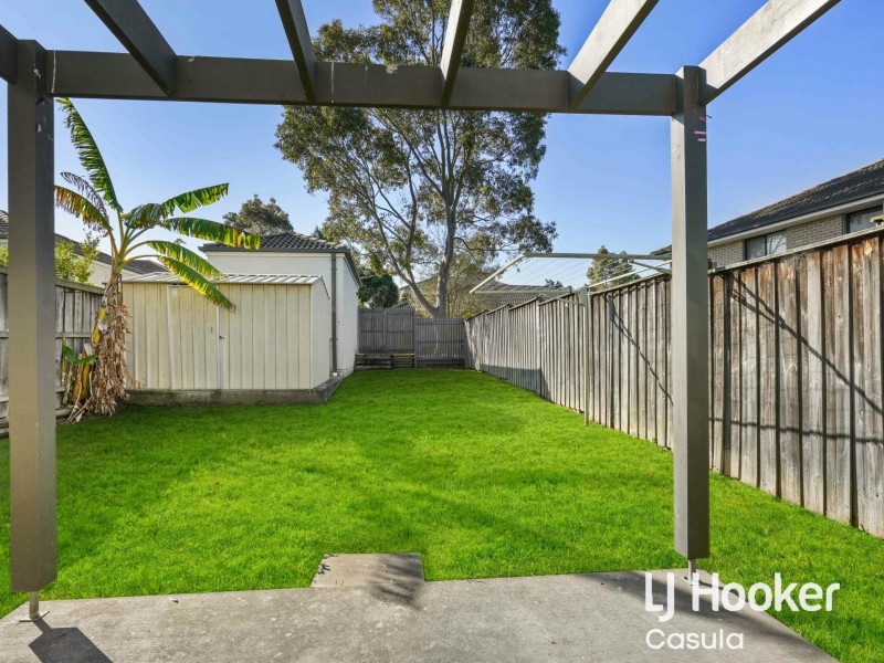 51 Atlantic Boulevard, Glenfield NSW 2167
