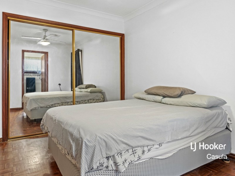 14 Segefield Place, Casula NSW 2170