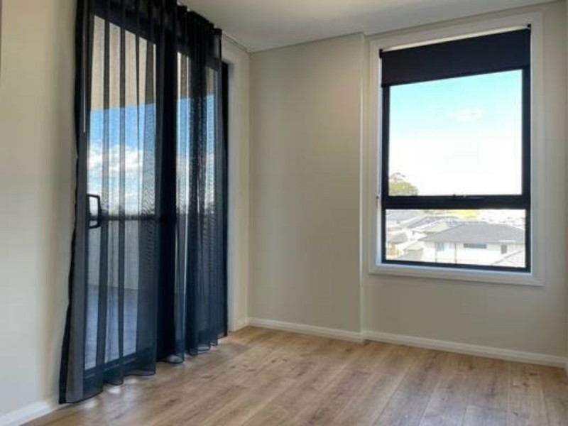 11/51-55 Hutton Road, Edmondson Park NSW 2174