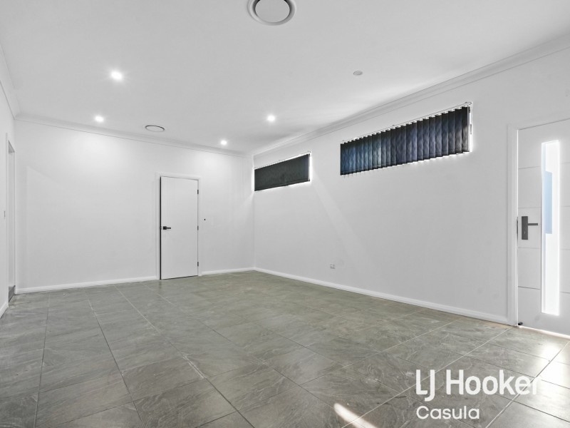 8A Denison Avenue, Lurnea NSW 2170