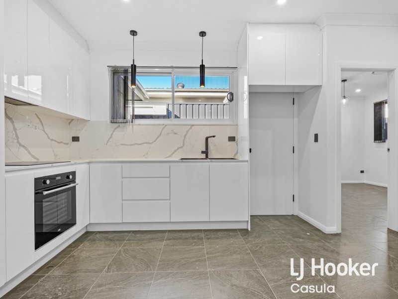 8A Denison Avenue, Lurnea NSW 2170