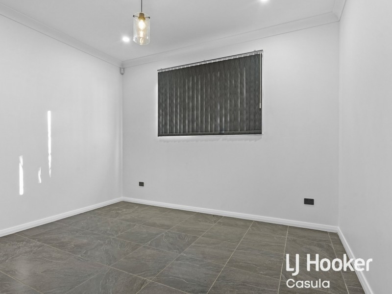 8A Denison Avenue, Lurnea NSW 2170