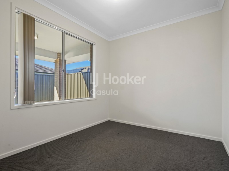 18 Glycine Street, Denham Court NSW 2565