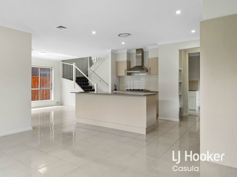 120 Macksville Street, Carnes Hill NSW 2171