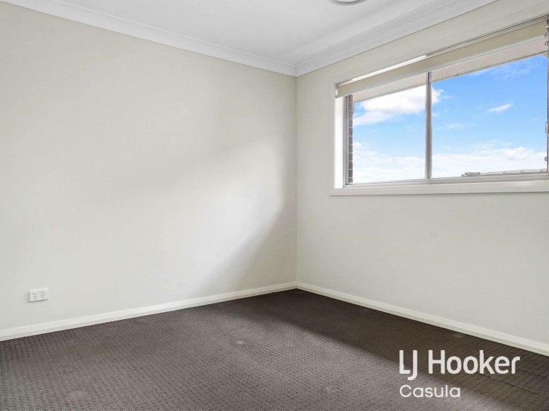 120 Macksville Street, Carnes Hill NSW 2171