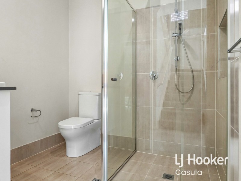 120 Macksville Street, Carnes Hill NSW 2171