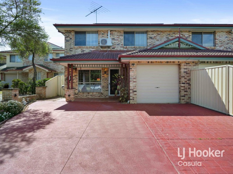 7B Doomben Close, Casula NSW 2170