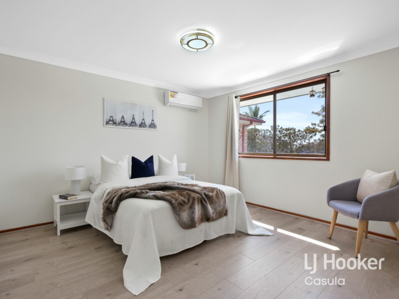 7B Doomben Close, Casula NSW 2170