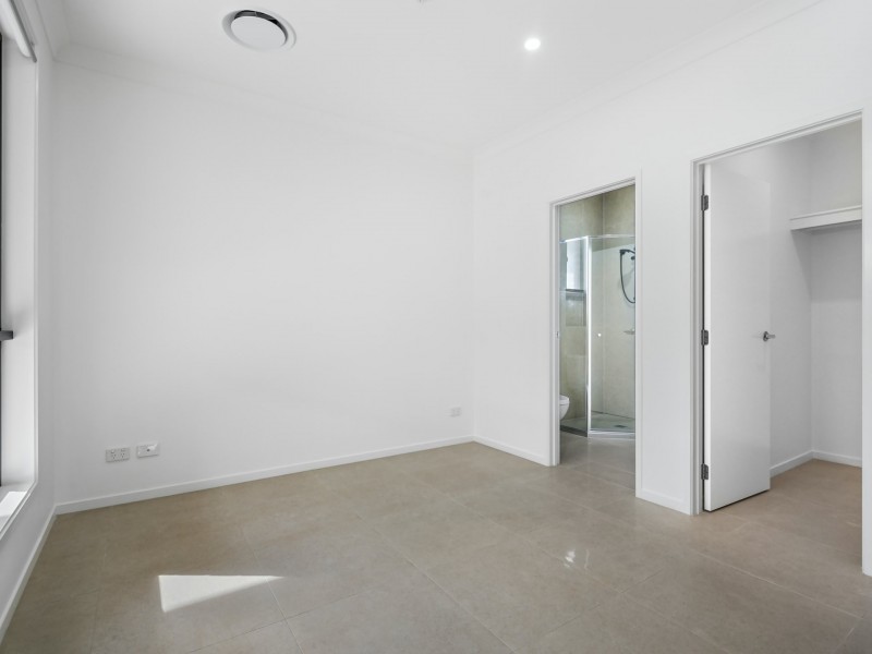 17 Enterprise Street, Gregory Hills NSW 2557