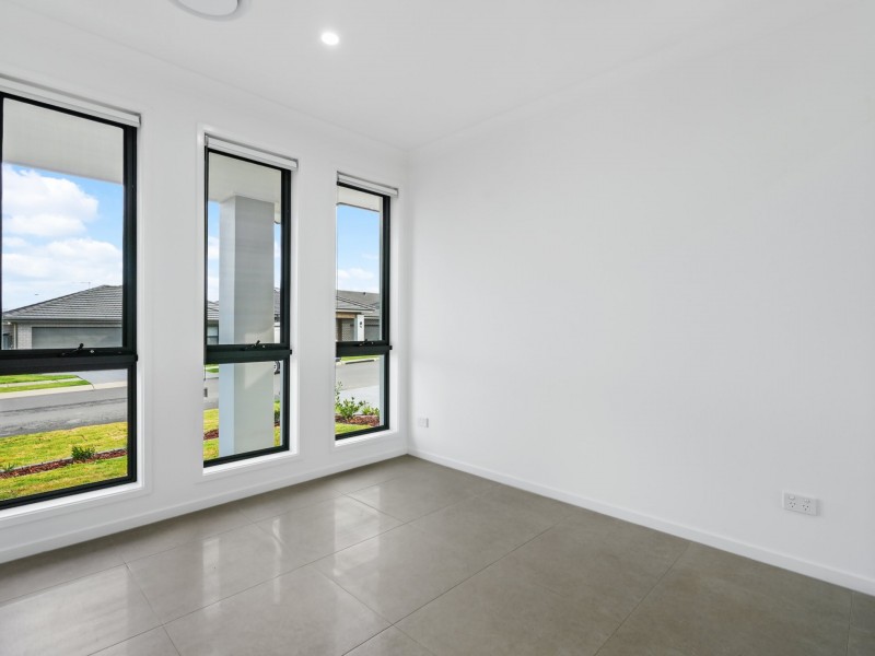 17 Enterprise Street, Gregory Hills NSW 2557