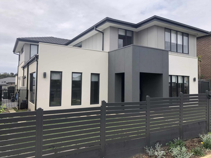 20A Isabella Crescent, Glenfield NSW 2167