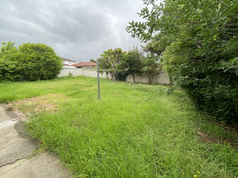 13 Birch Avenue, Casula NSW 2170