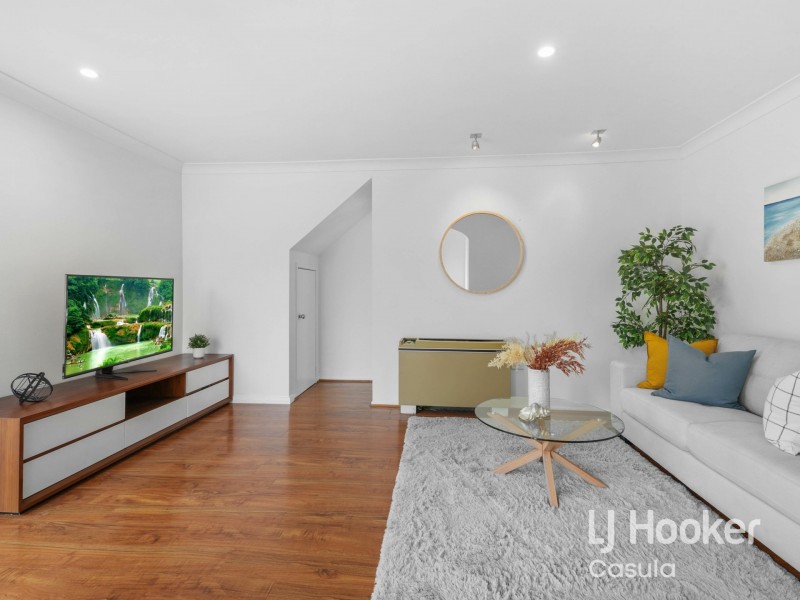 18 Simone Crescent, Casula NSW 2170