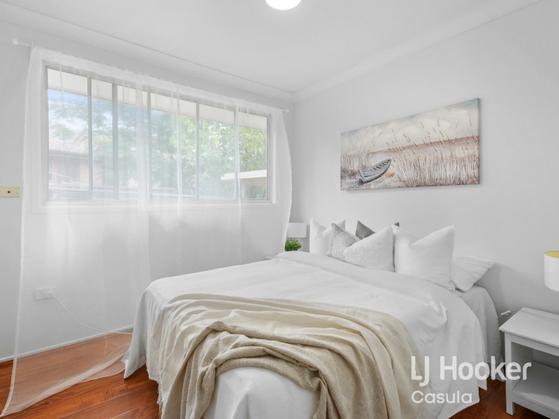 18 Simone Crescent, Casula NSW 2170