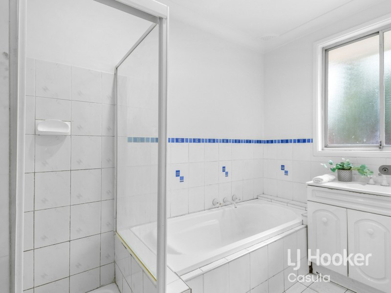 18 Simone Crescent, Casula NSW 2170