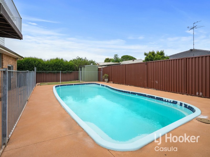 18 Simone Crescent, Casula NSW 2170
