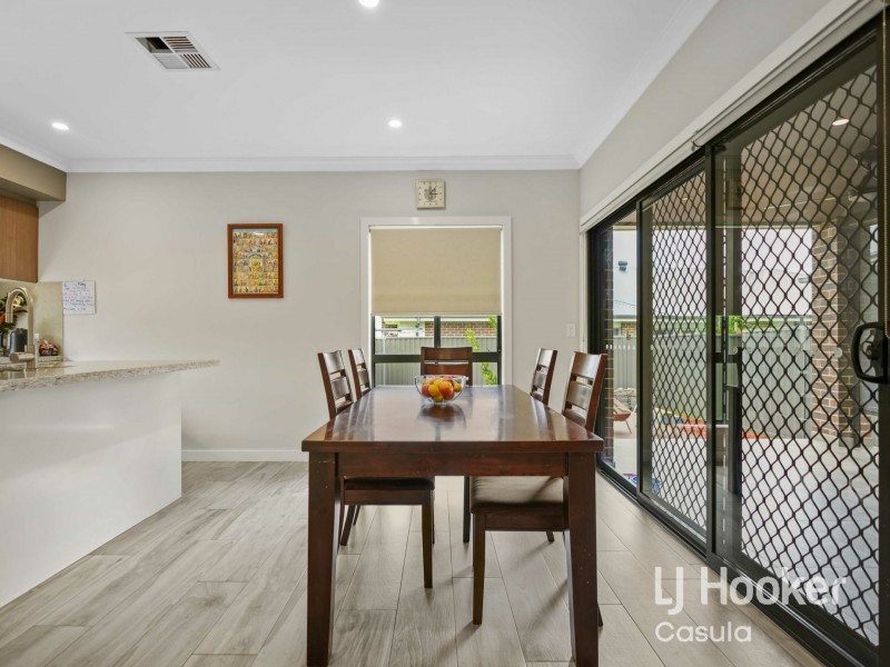 72 Plumegrass Avenue, Denham Court NSW 2565