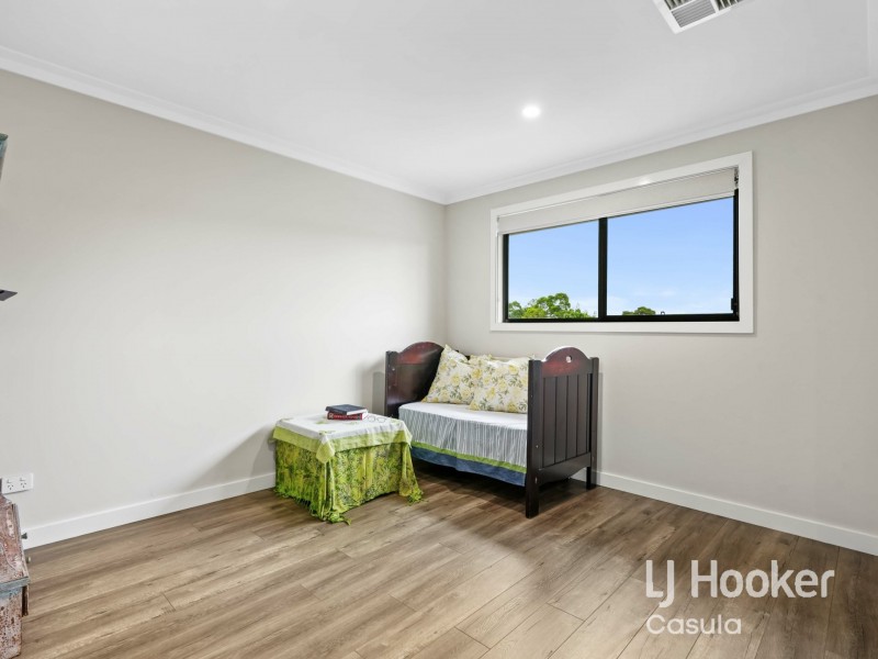 72 Plumegrass Avenue, Denham Court NSW 2565