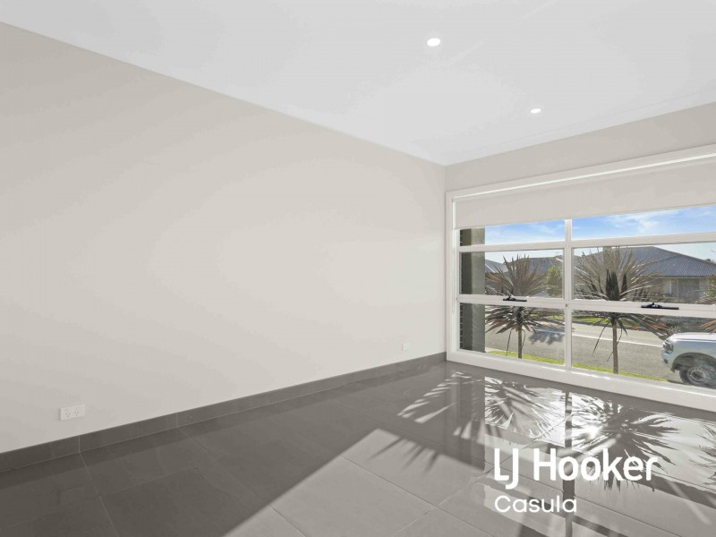 27 Vinny Road, Edmondson Park NSW 2174