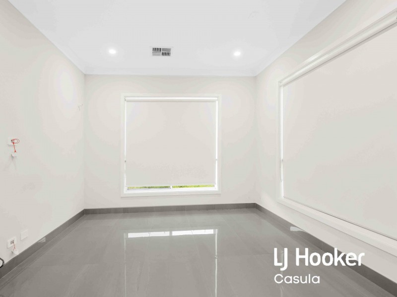 27 Vinny Road, Edmondson Park NSW 2174