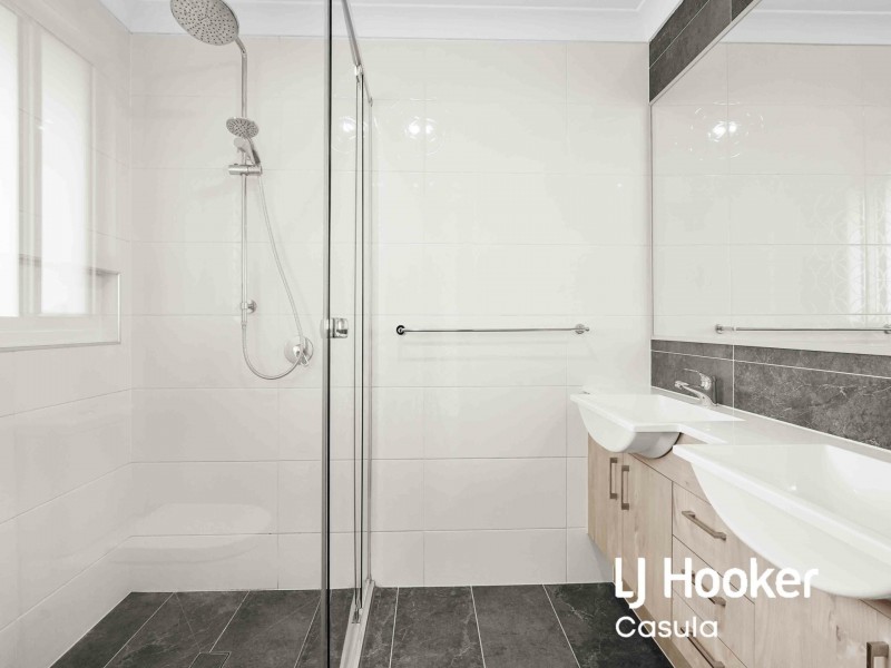 27 Vinny Road, Edmondson Park NSW 2174