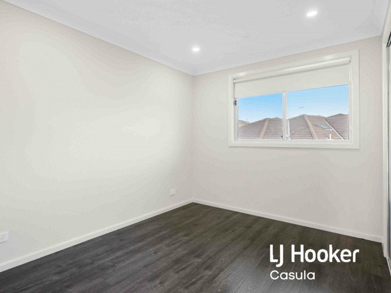 27 Vinny Road, Edmondson Park NSW 2174