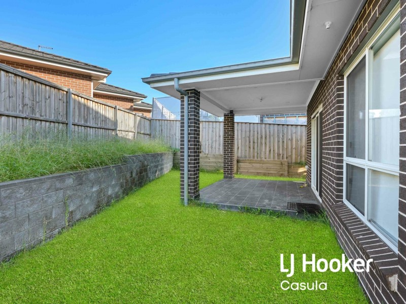 27 Vinny Road, Edmondson Park NSW 2174