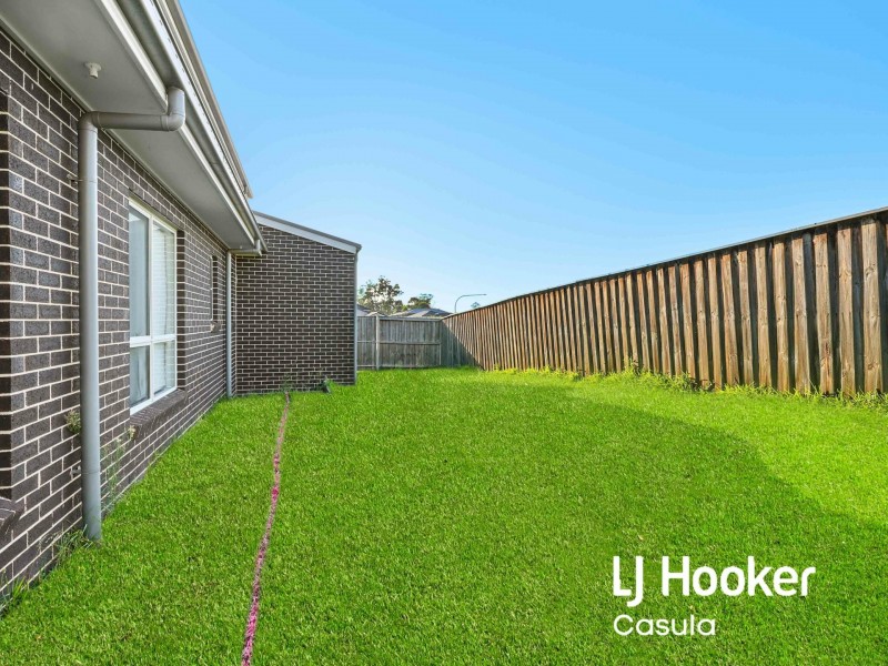 27 Vinny Road, Edmondson Park NSW 2174