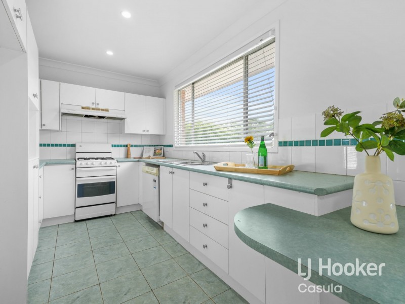 18 Simone Crescent, Casula NSW 2170