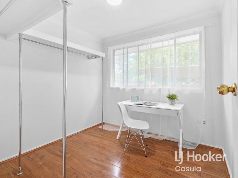 18 Simone Crescent, Casula NSW 2170
