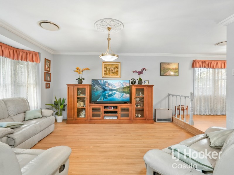 5 Jacaranda Crescent, Casula NSW 2170