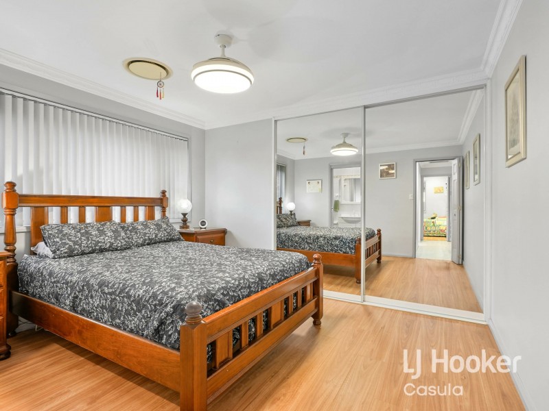 5 Jacaranda Crescent, Casula NSW 2170