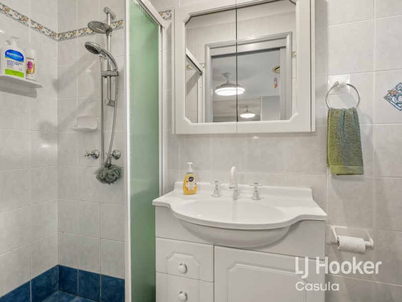 5 Jacaranda Crescent, Casula NSW 2170