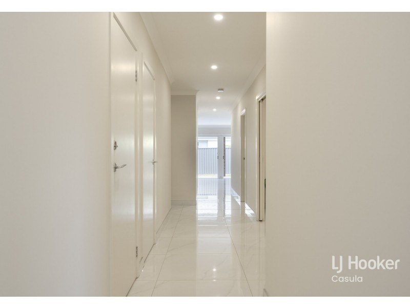 37 Willowdale Drive, Denham Court NSW 2565