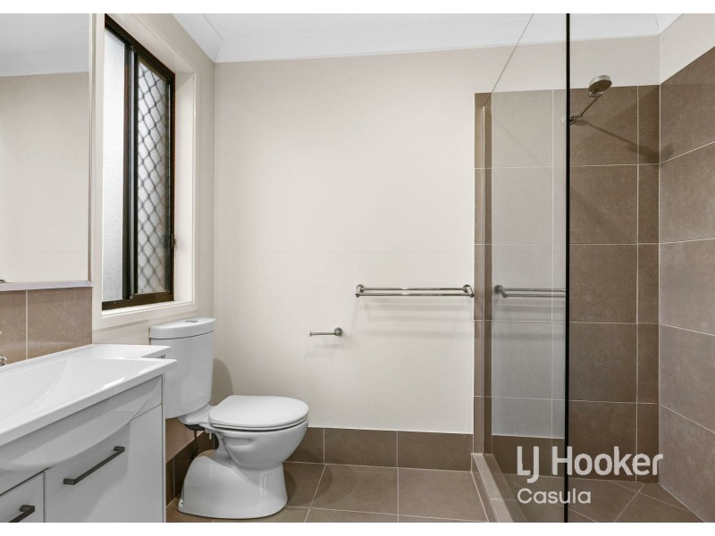 6 Ascot Drive, Currans Hill NSW 2567