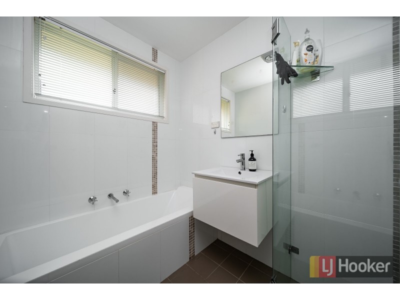 12/66 Fawcett Street, Glenfield NSW 2167