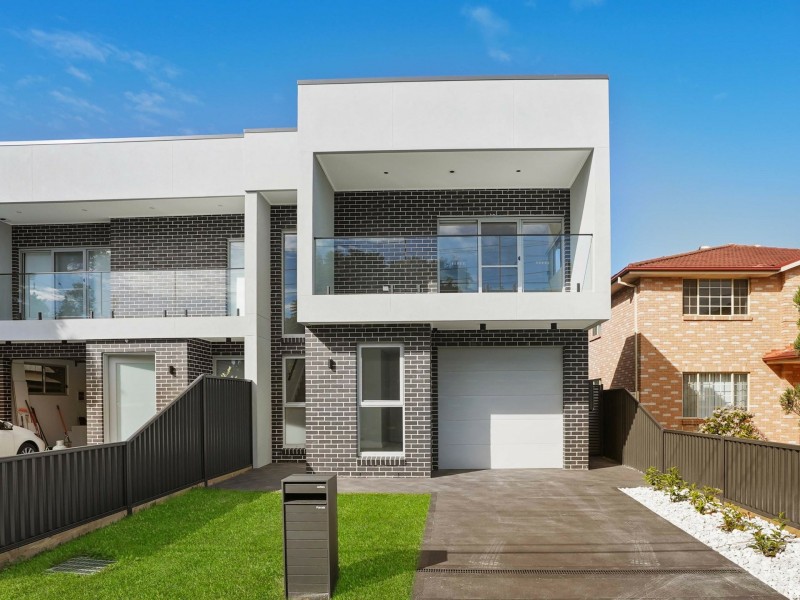 127 Oxford Street, Smithfield NSW 2164