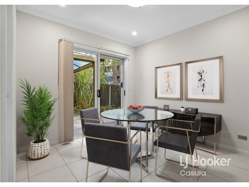 11/6-11 Parkside Crescent, Campbelltown NSW 2560