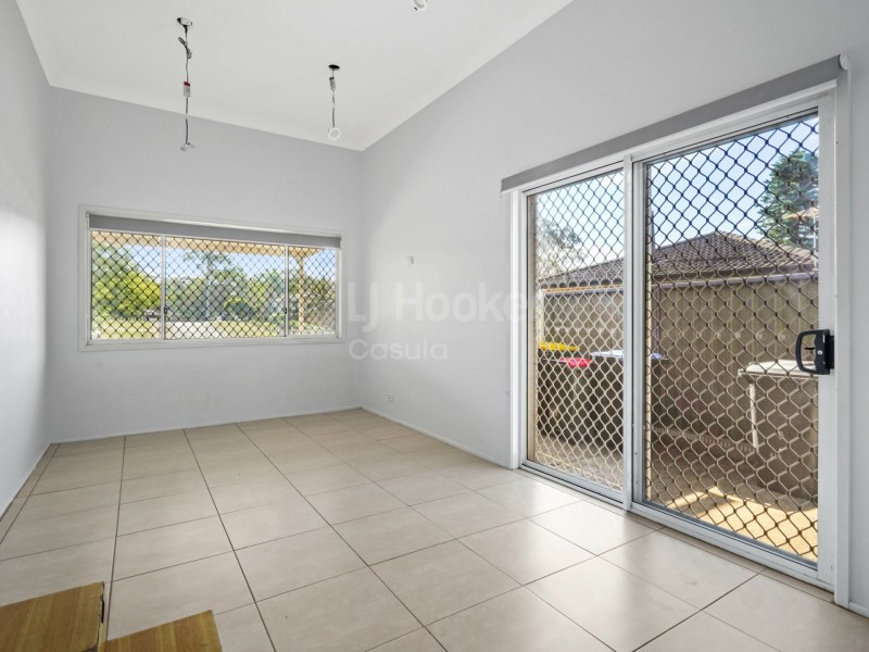 126 Helicia Road, Macquarie Fields NSW 2564