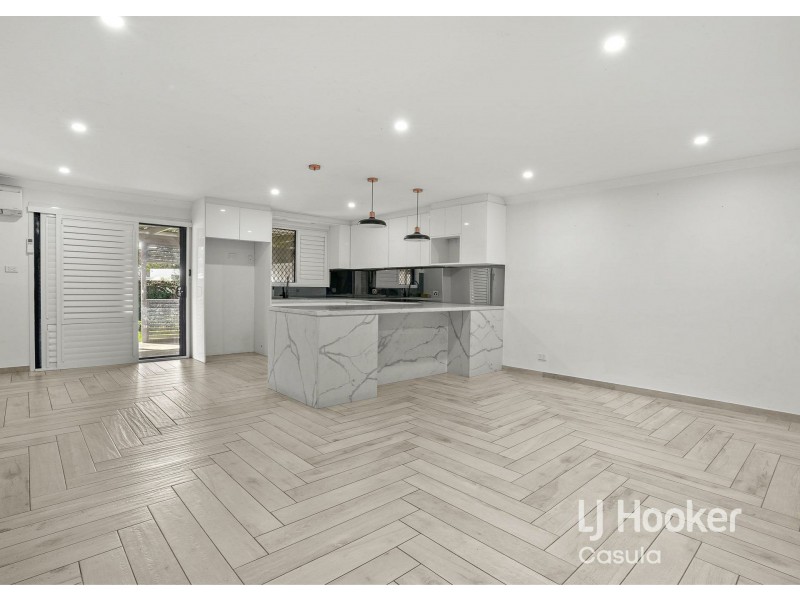 96 Cockatiel Circuit, Green Valley NSW 2168