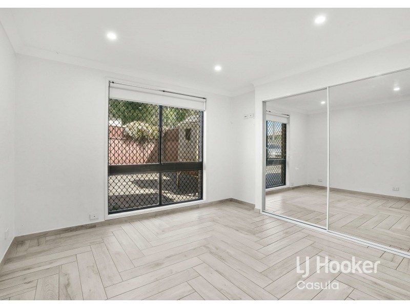 96 Cockatiel Circuit, Green Valley NSW 2168