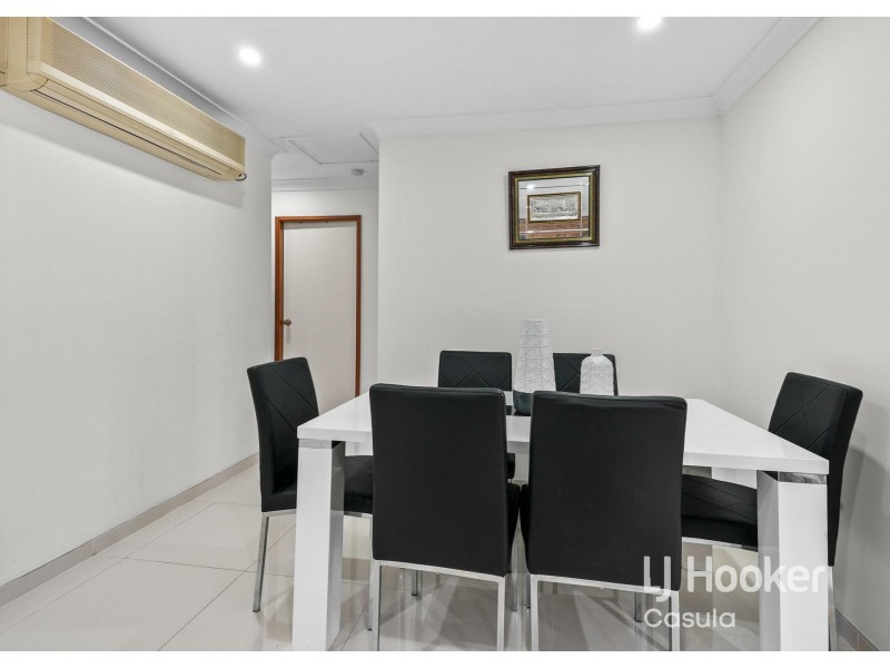 23/45 Pine Road, Casula NSW 2170